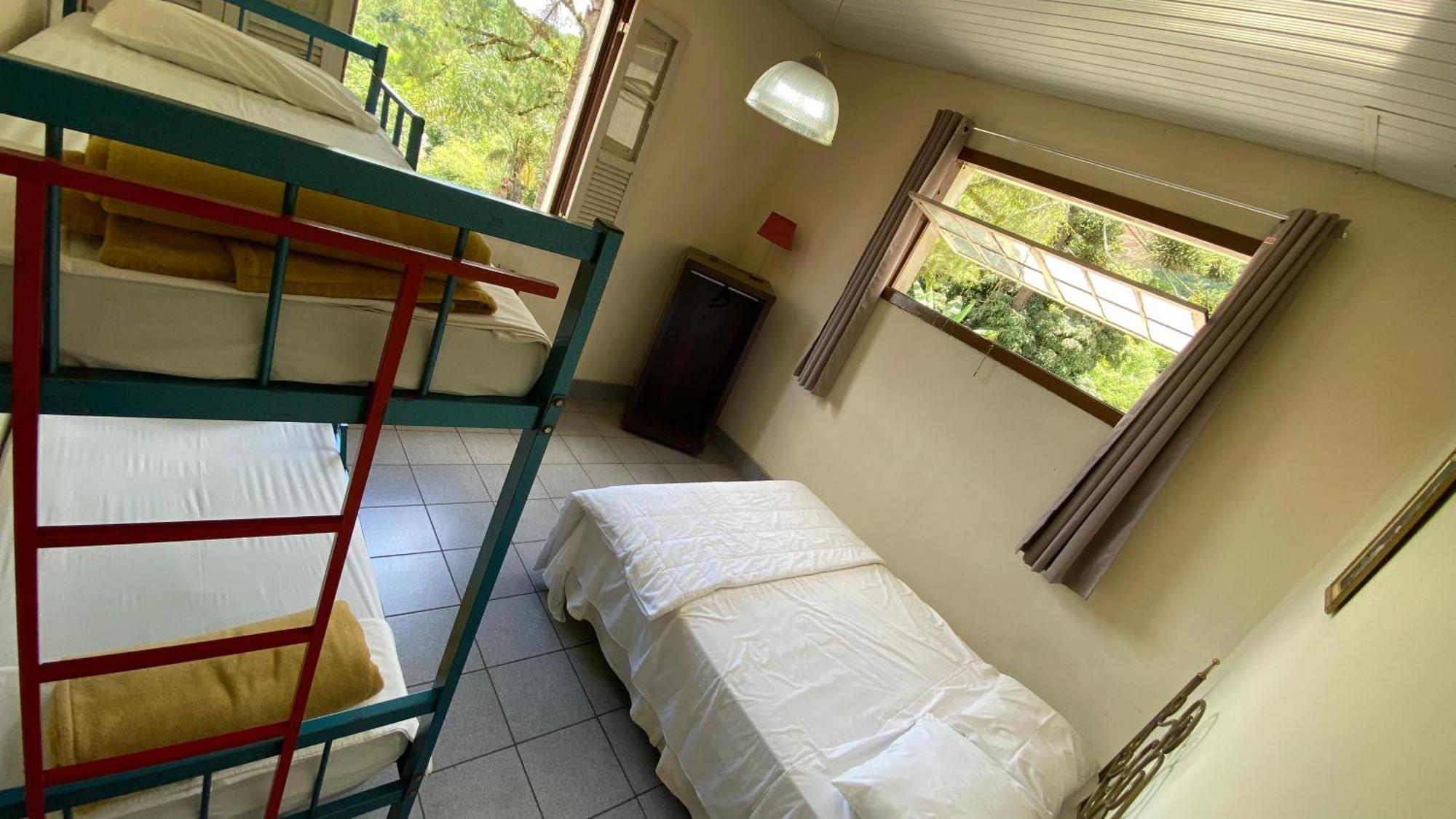 Brumas Ouro Preto Hostel E Pousada Room photo